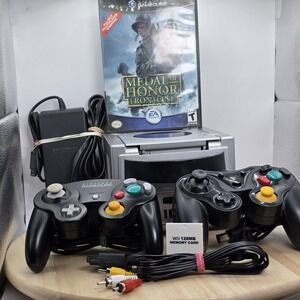 Nintendo GameCube Platinum Console DOL-101 Complete W/ 2‎ controllers/Mem Card